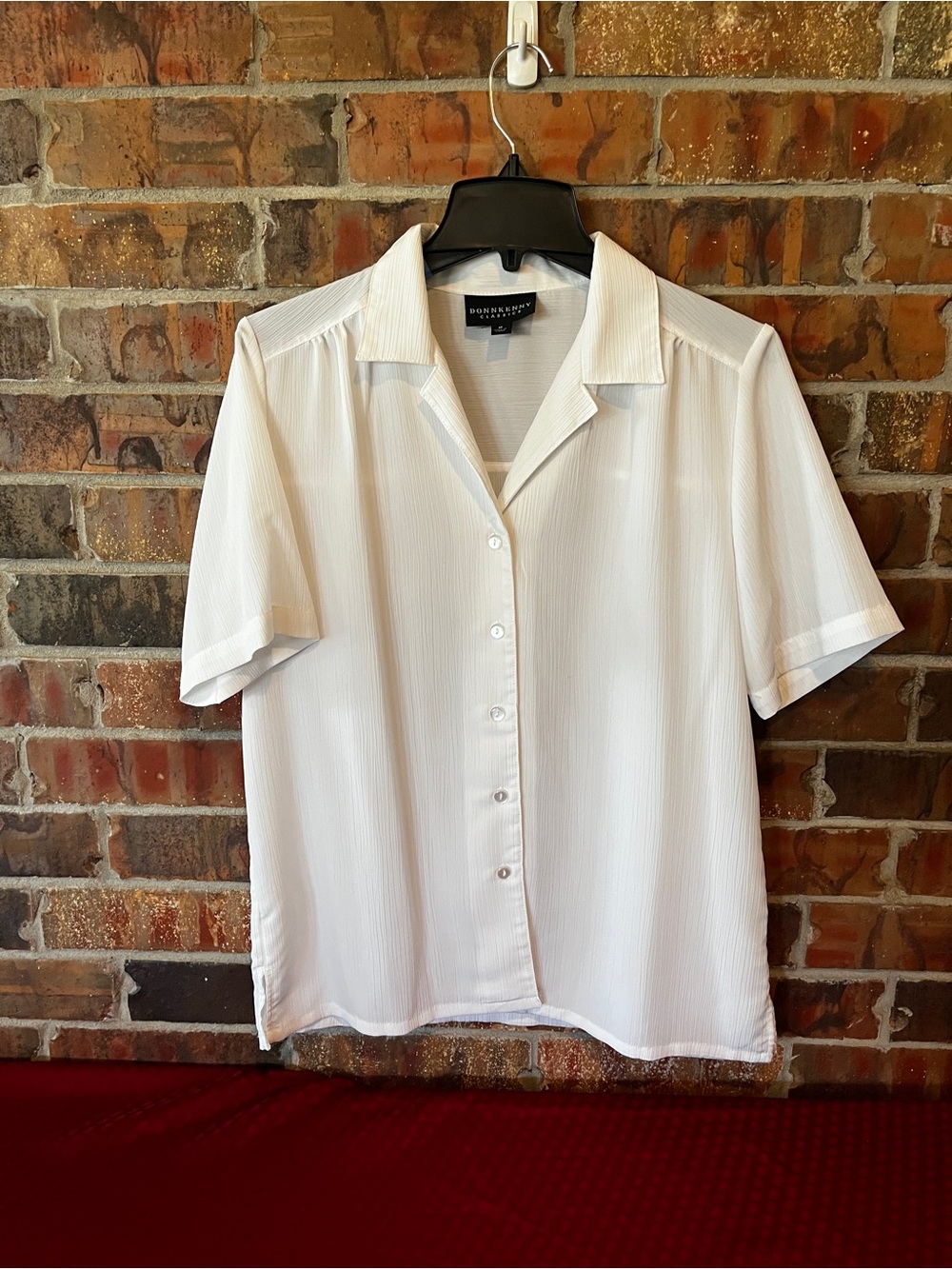 DonnKenny Classics White Women’s Blouse Size:M light weight see through